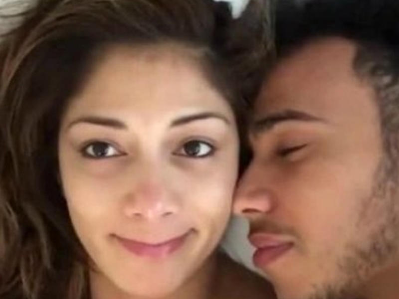 Bakıya gələn müğənninin intim videosu yayıldı - FOTO