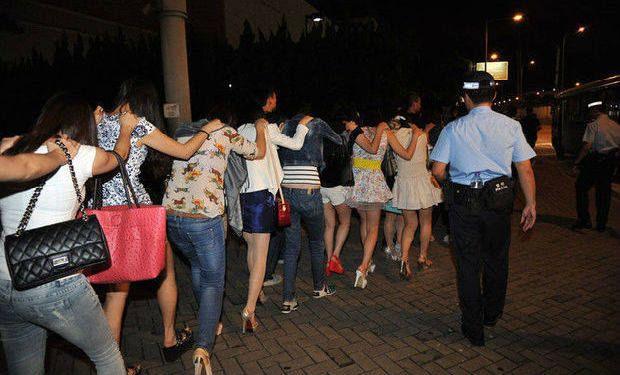 Bakıda məşhur fahişəxanaya basqın — 51 qadın saxlanıldı