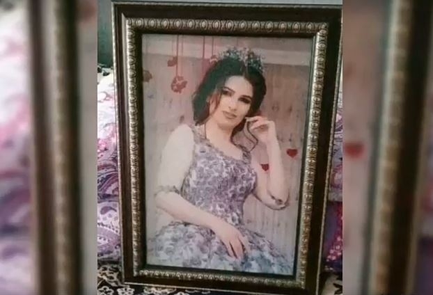 İntihar edən gəlinin atası: “Qızımı öldürüb sonra asıblar”