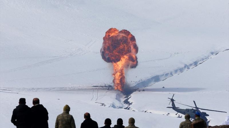 Türkiyə ordusu Ermənistan sərhədində: nazir müharibə ANONSU VERDİ - FOTO