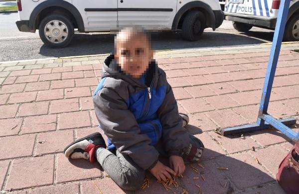 Bağçada əqli çatışmazlığı olan uşağa qarşı dəhşətli əməl - FOTOLAR