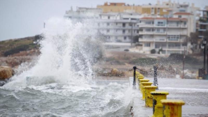 Yunanıstanda həyat İFLİC OLDU - VİDEO