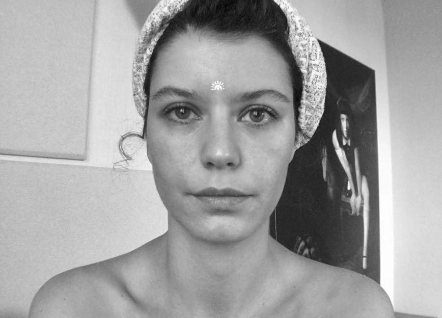Beren Saat ölən sevgilisindən yazdı