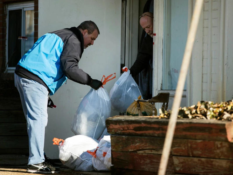 Qızını, oğlunu, bacısını və bacısı uşaqlarını öldürən qadının FOTOsu və qəribə cinayət səbəbi