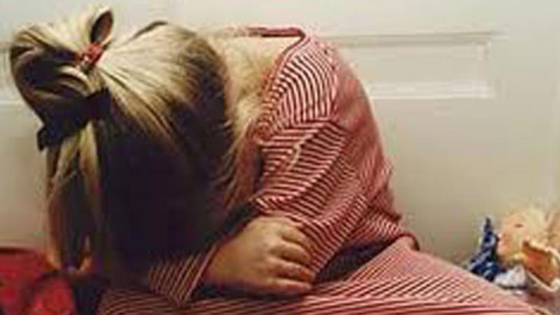 Ata 14 yaşlı qızına təcavüz etdi, sonra... - Azərbaycanda AĞLASIĞMAZ RÜSVAYÇILIQ