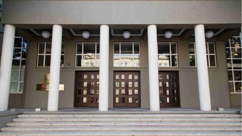 Palata bank rəhbərlərini təcili iclasa çağırdı