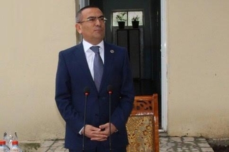 Şəmkirin icra başçısının rüşvət tələbi əhalini təngə gətirib