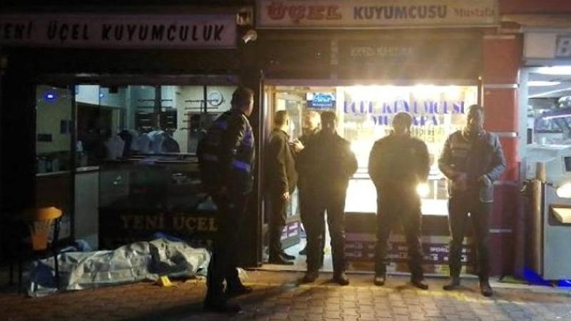 Polis gecəyarısı DƏHŞƏT SAÇDI: 2 nəfər öldü, özü isə...