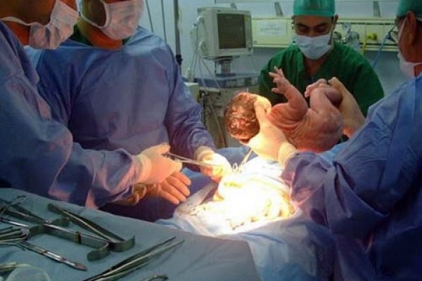 Azərbaycanda faciə: Doğuş zamanı körpə öldü