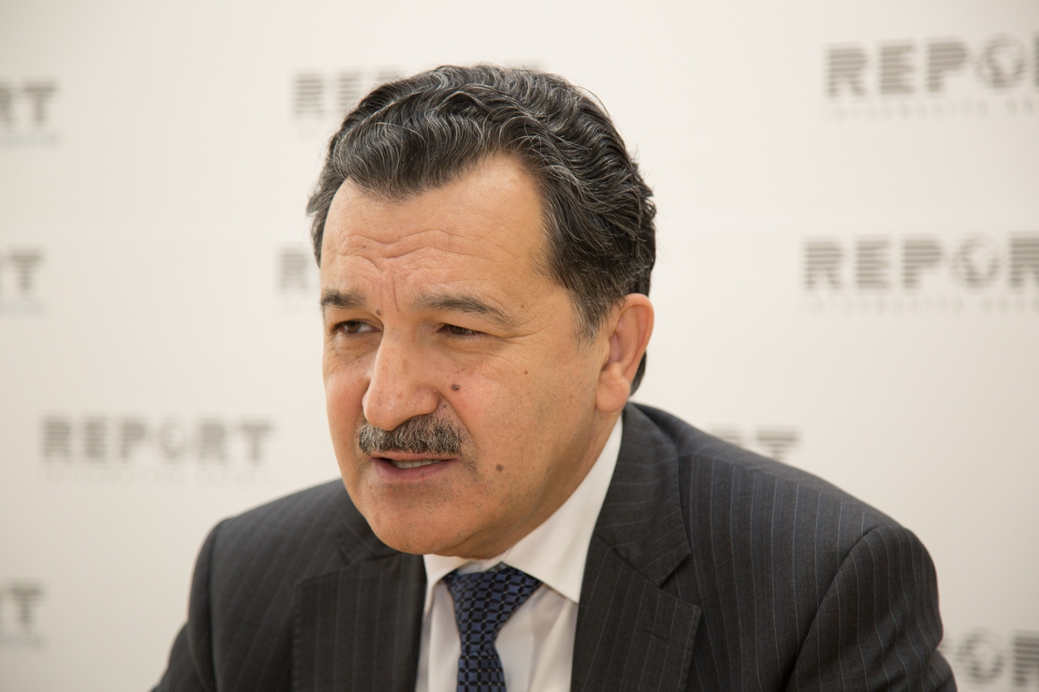 Депутат обвинил Али Керимли в грубом отношении к людям