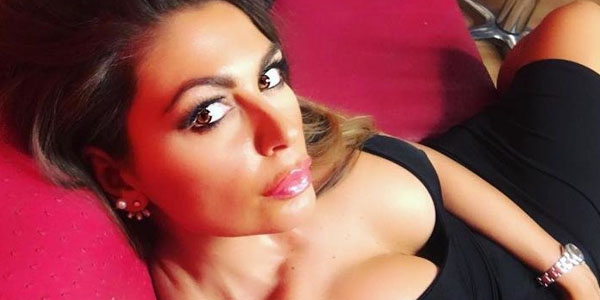 Kişilərin ağlını başından çıxaran idman aparıcısı - FOTOLAR