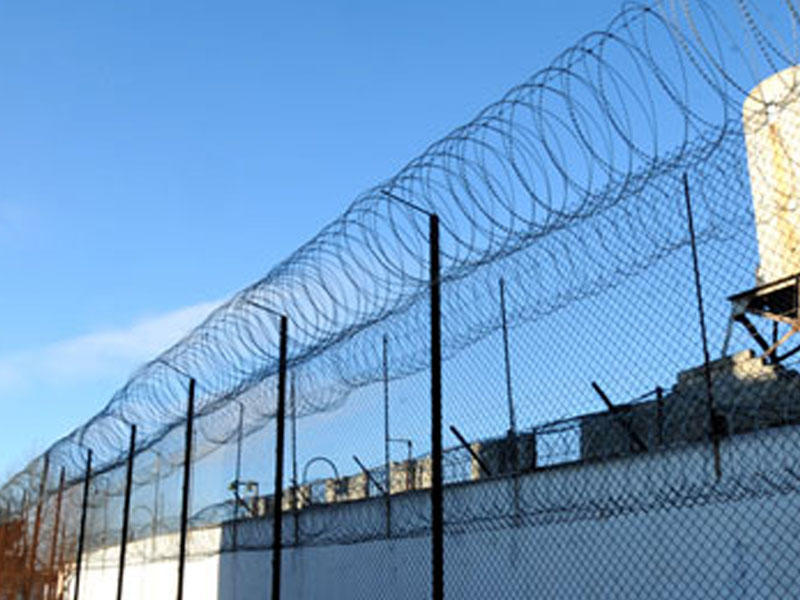 Azərbaycanda artıq bu şəxslər həbs ediləcək - Qanuna dəyişiklik edilir