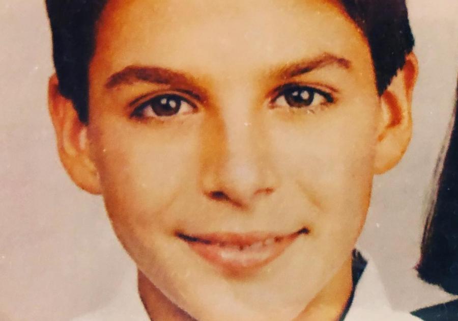 Şəkildəki uşaq indi milyonların sevimlisidir - Foto