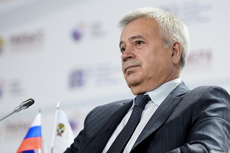 Azərbaycanlı milyarderlər: Hansı ölkəsinə gün ağlayıb?