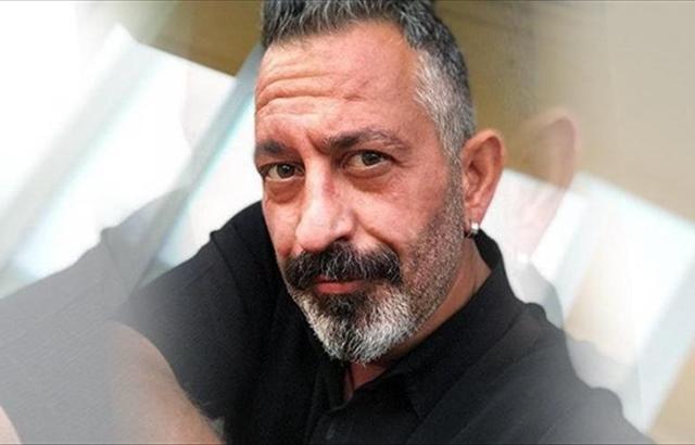 “İlə 2 milyon dollar qazanıram”
