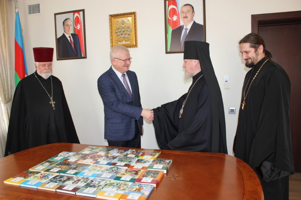 Архиепископ Бакинский и Азербайджанский Александр встретился с руководителем представительства Россотрудничества в Азербайджане