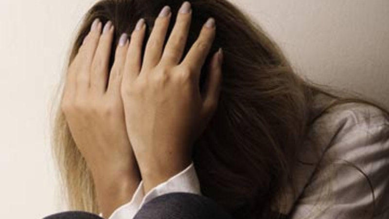 Qadın millət vəkilindən SENSASİON ETİRAF: Vəzifəli şəxs tərəfindən təcavüzə uğradım, sonra... - FOTO