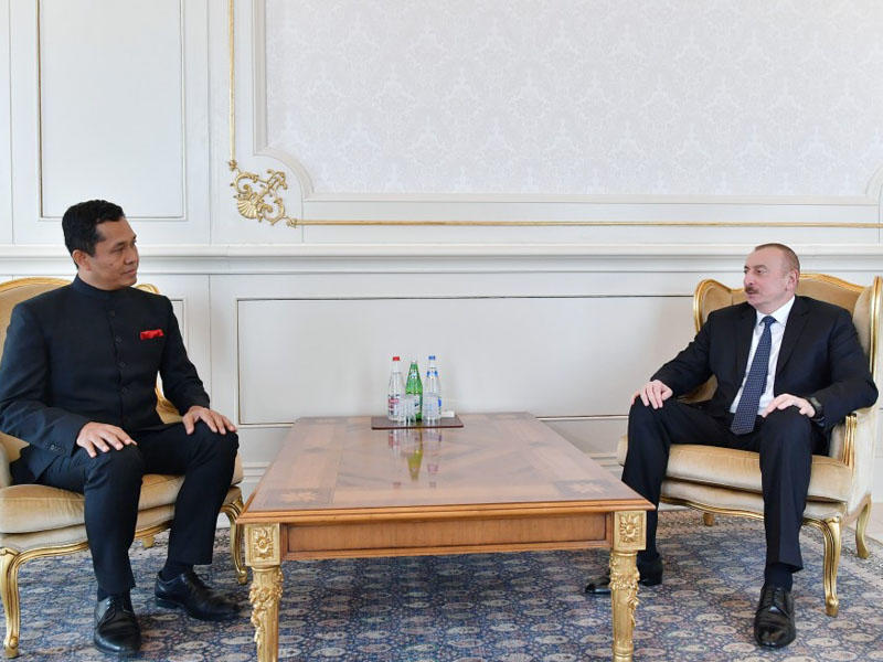 Prezident İlham Əliyev Hindistanın yeni səfirinin etimadnaməsini qəbul edib - FOTO