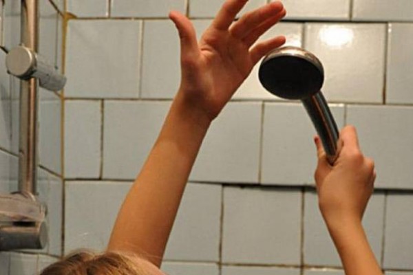 Bakıda dəhşətli hadisə: Sevgililərin hamamda meyiti tapıldı