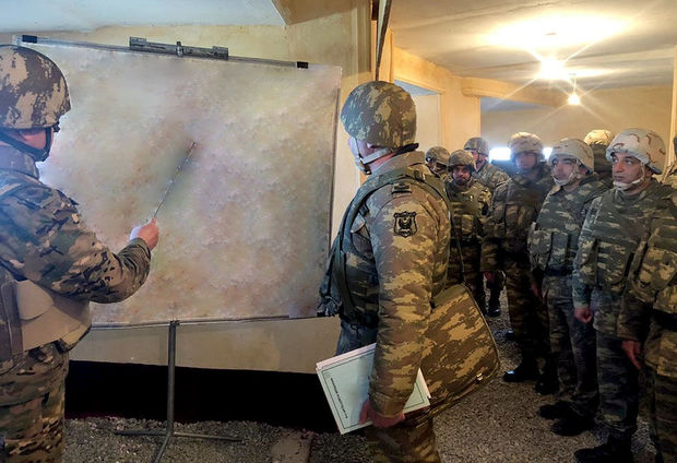 Ordumuz kəşfiyyata çıxdı - FOTO