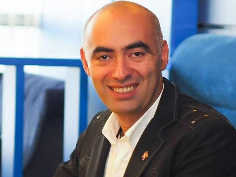 Zirəddin Rzayev Filipp Kirkorovdan