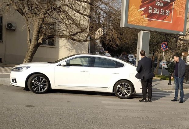 Elnur Məmmədli qəzaya düşdü - FOTO