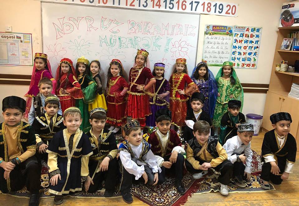 169 saylı orta məktəbdə Novruz şənliyi keçirilib