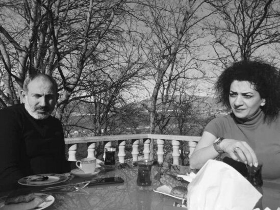 Paşinyanın həyat yoldaşının Azərbaycandakı görüntüləri yayıldı - FOTO