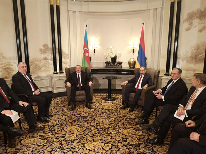 Prezident İlham Əliyevlə Ermənistanın Baş naziri arasında görüş başlayıb