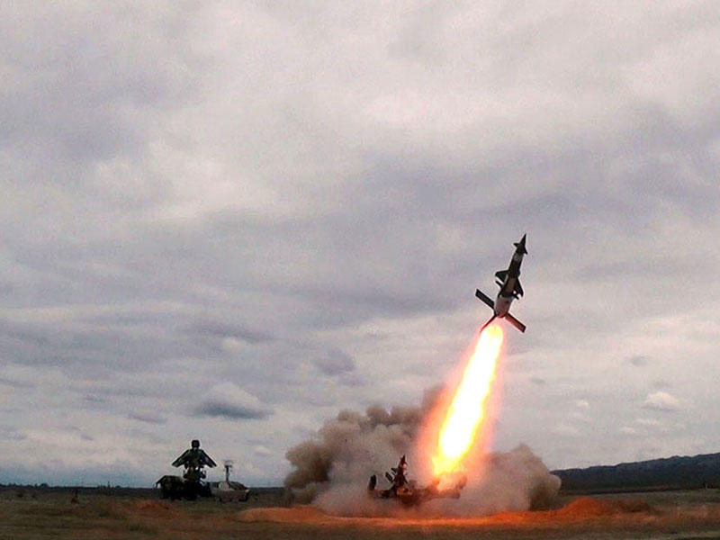 Azərbaycan hava hücumundan müdafiə qoşunlarının taktiki-xüsusi məşğələləri keçirilib - VİDEO