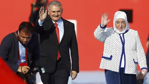 Həyat yoldaşı Binəli Yıldırıma səs vermədi - Şok faktlar