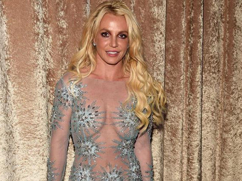 Britni Spirs reabilitasiya mərkəzinə yerləşdirildi