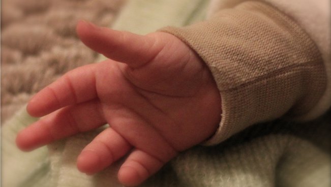 Bakıda həkim səhlənkarlığı körpənin ölümünə səbəb oldu - ABŞERONDA BİABIRÇILIQ