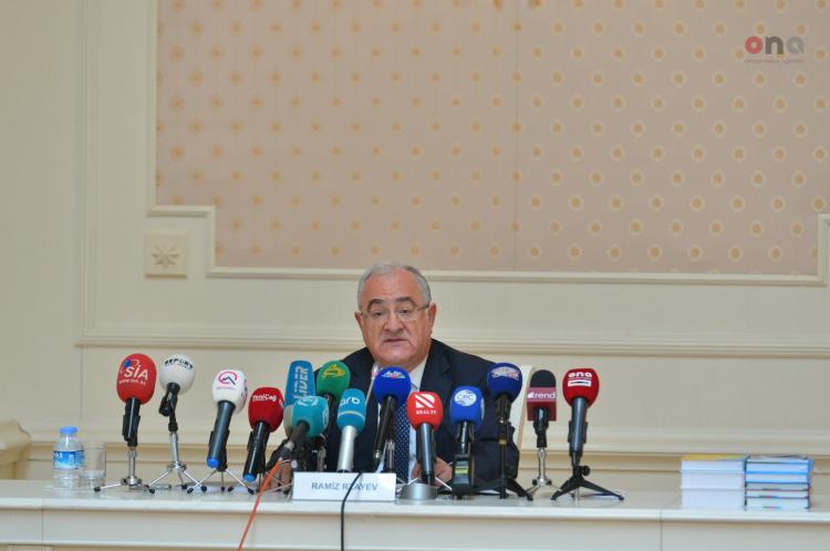 Количество поступивших в Верховный суд дел увеличилось в два раза – Рамиз Рзаев