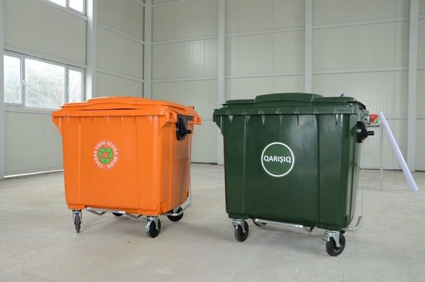 В Баку доставлены более 1500 новых контейнеров для бытовых отходов