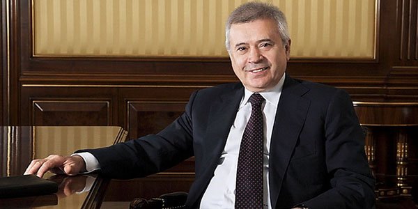 Azərbaycanlı Rusiyanın üçüncü ən varlı biznesmeni oldu (FOTO)