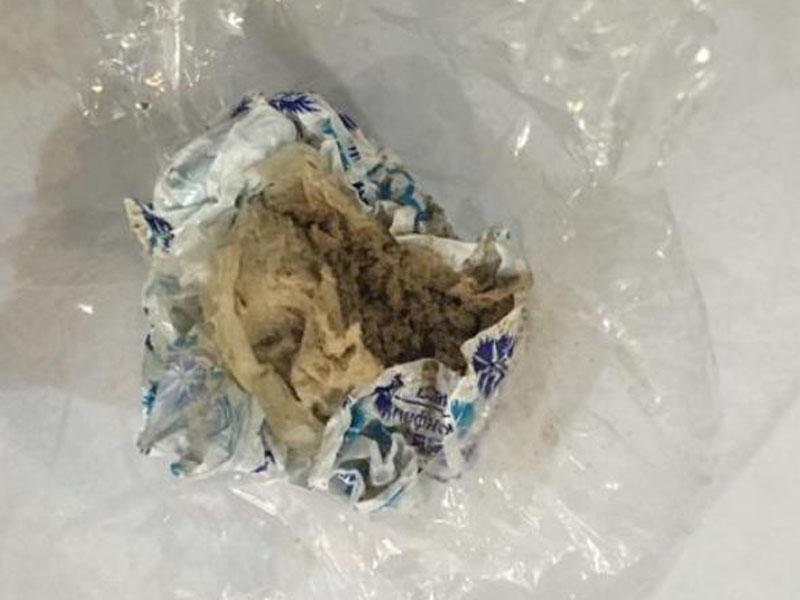 İstintaq təcridxanasına narkotik maddə keçirilməsinin qarşısı alındı