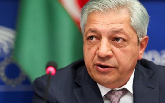 Deputata məxsus “Porsche” ilə piyadanı vuran sürücünün məhkəməsi başlayır — FOTO