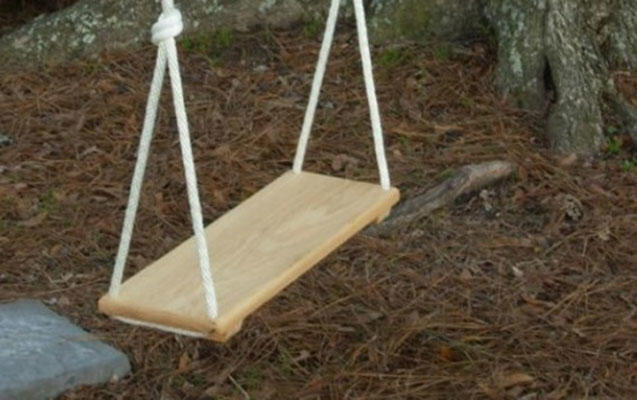 Yelləncəkdə boğazına ip dolanan 12 yaşlı yeniyetmə öldü - Azərbaycanda