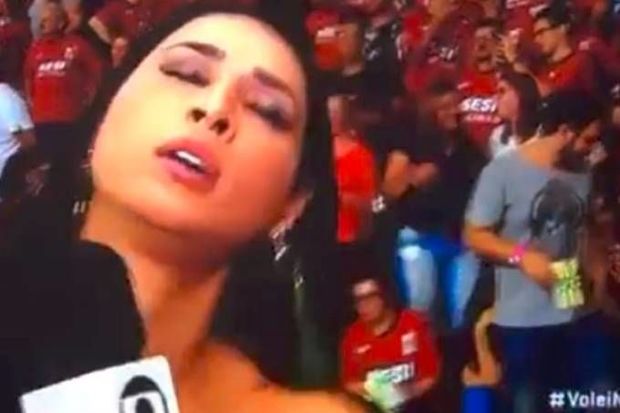 İkiqat Olimpiya çempionu canlı yayımda huşunu itirdi - VİDEO