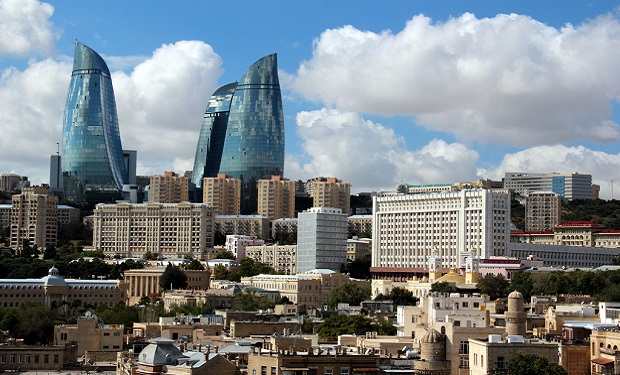 “Rayonlardan gələnlər Bakını pis günə qoyur” – Aktyordan qalmaqallı sözlər