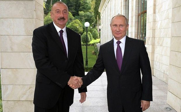 Putin və İlham Əliyev Pekində görüşdü