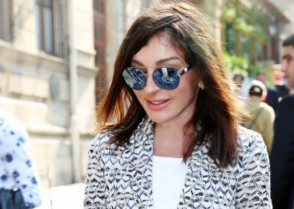 Mehriban Əliyeva: Bir daşa da ziyan dəyməməlidir -FOTO/VİDEO