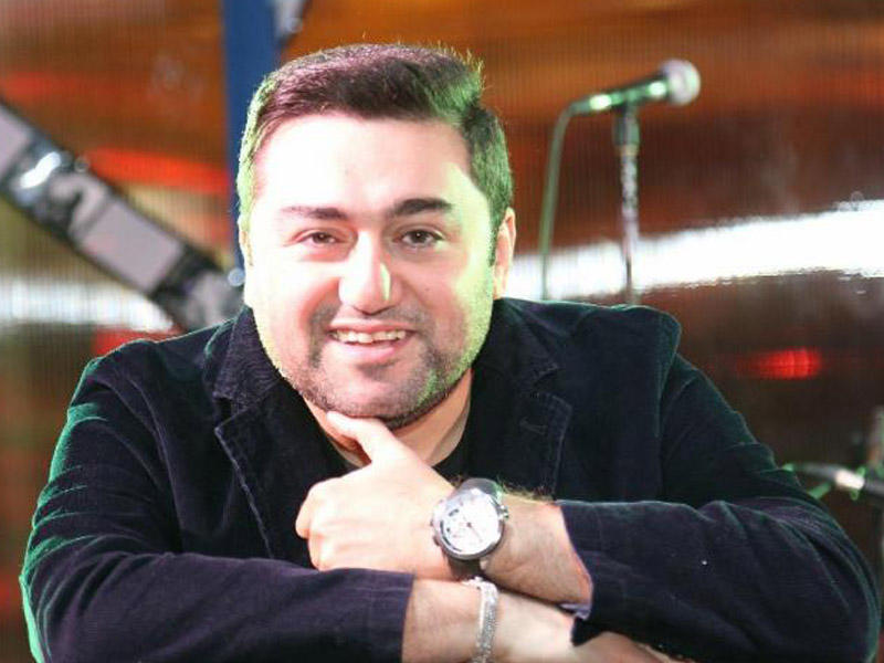 Müşfiq: “Dedi, ayıb deyil, qızı qucaqlamısan?” - VİDEO