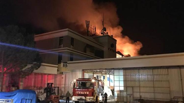 В турецкой провинции горит текстильная фабрика