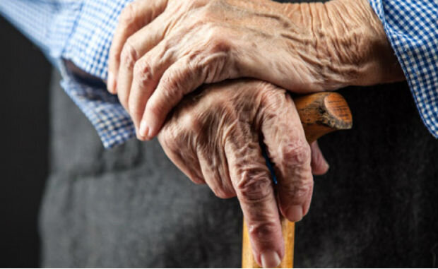 Xanımını itirən yaşlı kişi çaya düşüb boğuldu