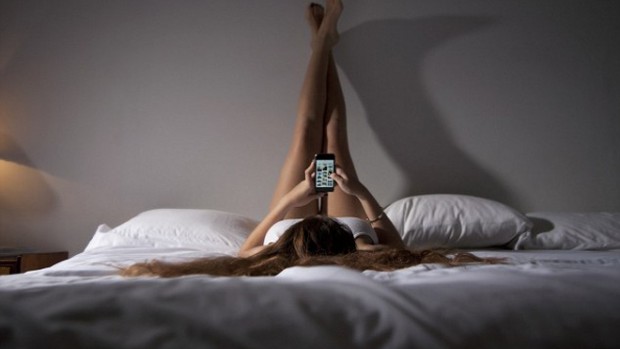 Mirşahin məşhur azərbaycanlı qadının intim yazışmasını yaydı - VİDEO