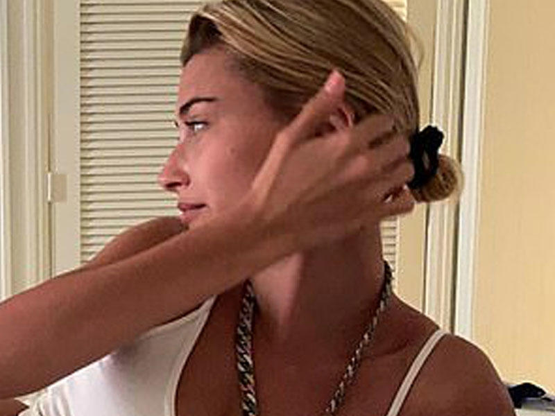 Arvadının yataqda çəkilmiş fotolarını paylaşdı - FOTO