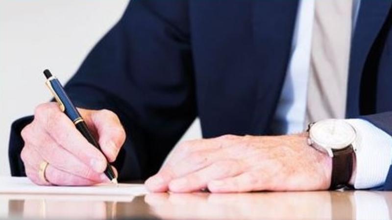 Bu xidmətlər üzrə rüsumlar ləğv olundu - QANUN