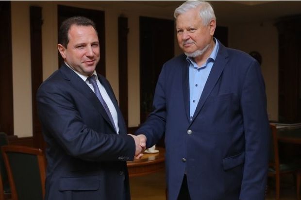 Тоноян и Каспршик обсудили Карабах